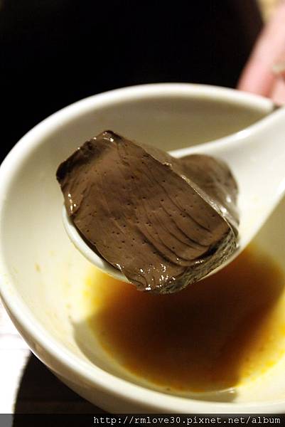 東區‧精品牛肉洛神賦麻辣極品鴛鴦