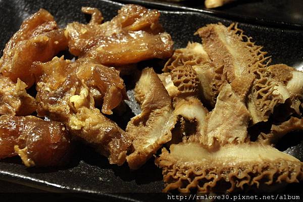 東區‧精品牛肉洛神賦麻辣極品鴛鴦