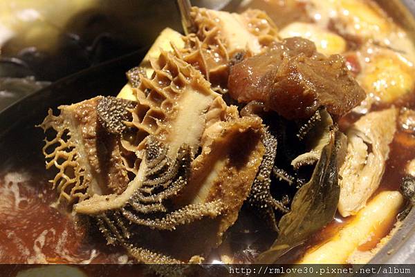 東區‧精品牛肉洛神賦麻辣極品鴛鴦