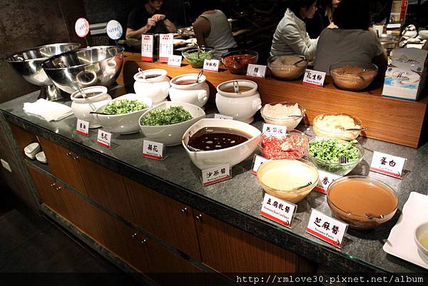 東區‧精品牛肉洛神賦麻辣極品鴛鴦