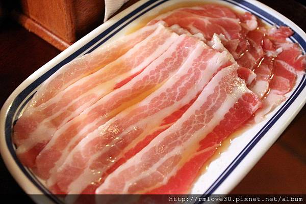 大直‧古式台味有間客棧燒肉吃到飽