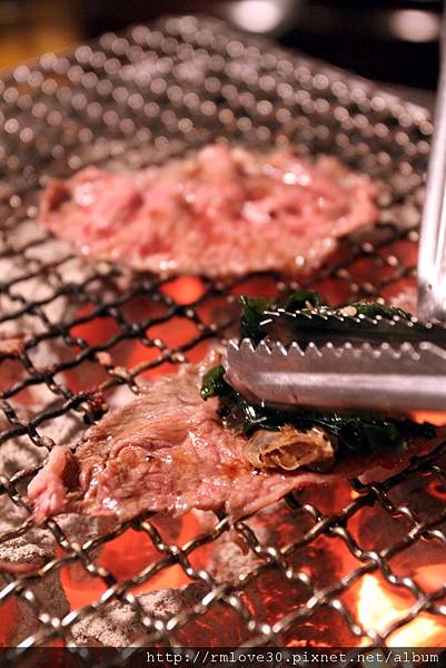 大直‧古式台味有間客棧燒肉吃到飽