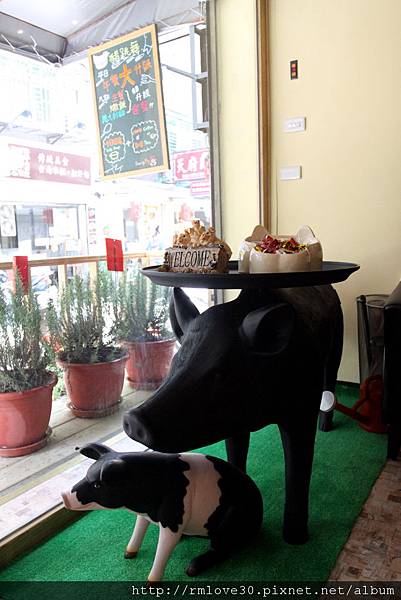 東區‧創意台義料理豬跳舞小餐館