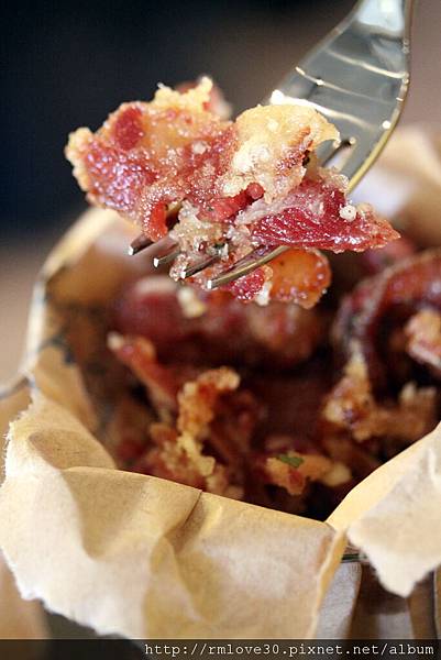 東區‧創意台義料理豬跳舞小餐館