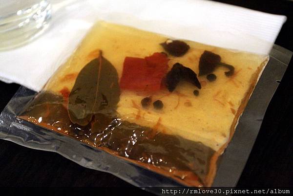 東區‧創意台義料理豬跳舞小餐館