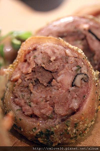 東區‧創意台義料理豬跳舞小餐館