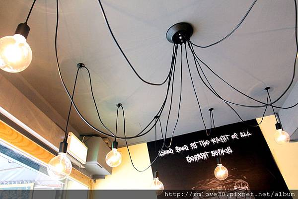 東區‧創意台義料理豬跳舞小餐館