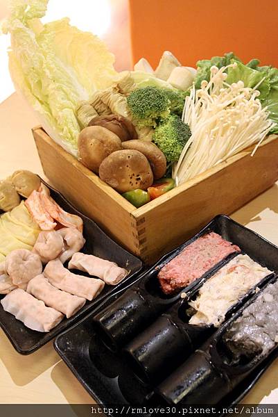 忠孝東路‧三訪麻辣一村仍有進步