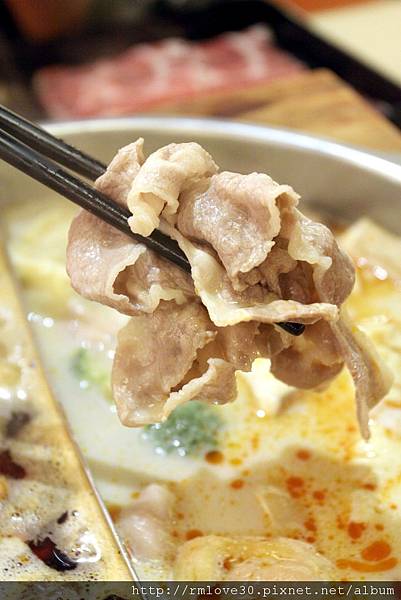 忠孝東路‧三訪麻辣一村仍有進步