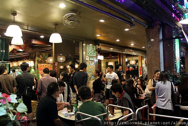 長安東路‧味香量少臨洋港熱炒