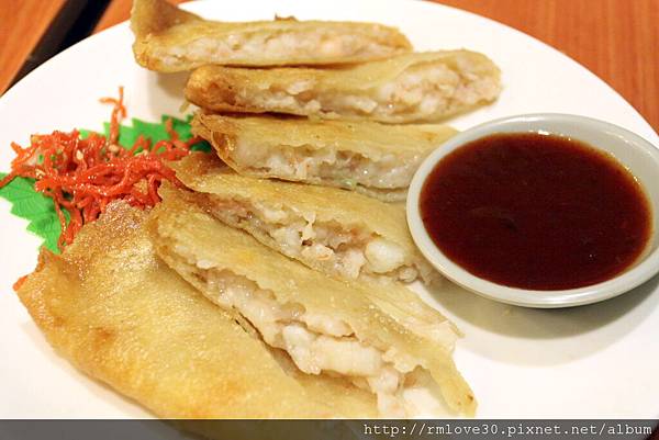 長安東路‧味香量少臨洋港熱炒