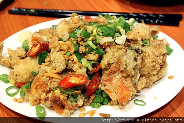 長安東路‧味香量少臨洋港熱炒