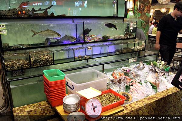 長安東路‧味香量少臨洋港熱炒