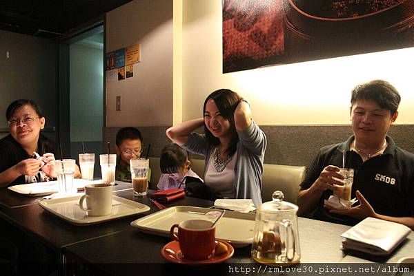 長安東路‧味香量少臨洋港熱炒