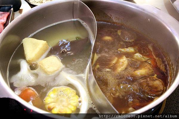 西門町‧高CP絕對飽的鍋爸鴛鴦鍋