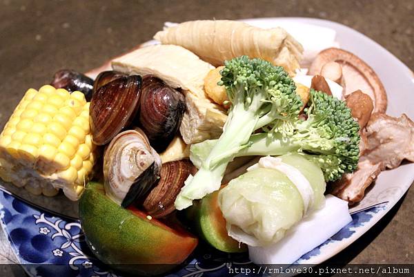 文德路‧DJ時尚電音辣中間麻辣鴛鴦