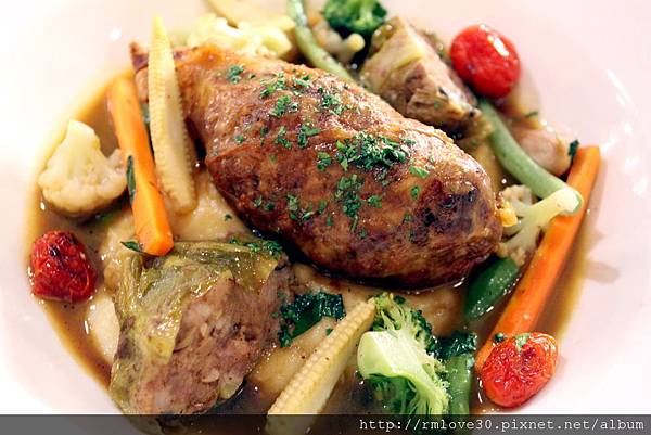 IMG_5075.jpg IMG_5075.jpg