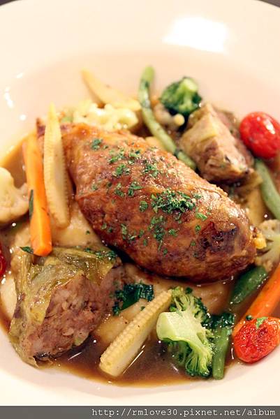 IMG_5084.jpg IMG_5084.jpg