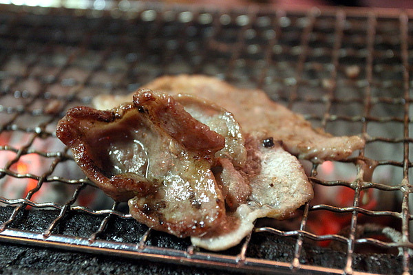 台北內湖路‧嗆燒日式燒肉吃到飽