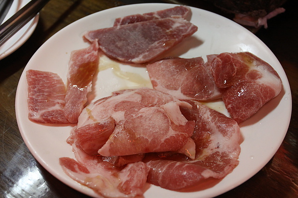 台北內湖路‧嗆燒日式燒肉吃到飽