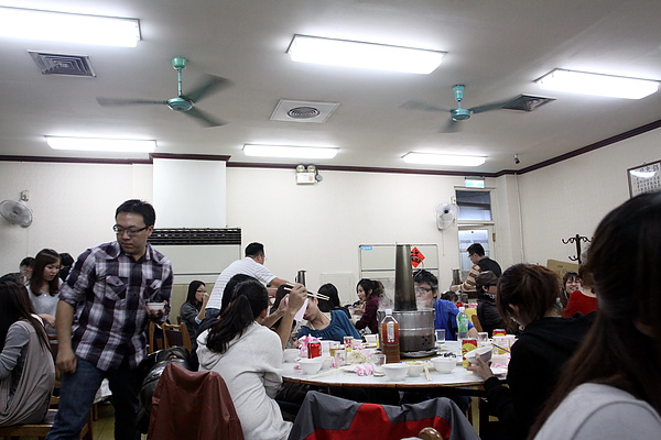 台北和平東路‧台電勵進酸菜白肉鍋