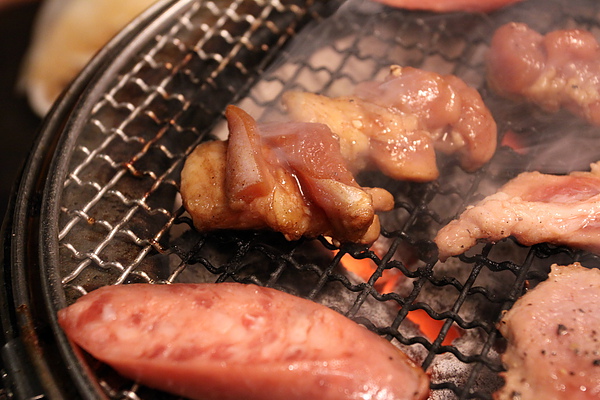 艋舺大道‧出一張嘴宵夜吃到飽