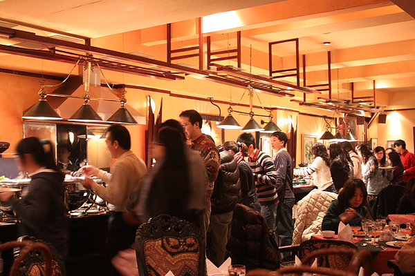 仁愛路‧沾美優質自助餐