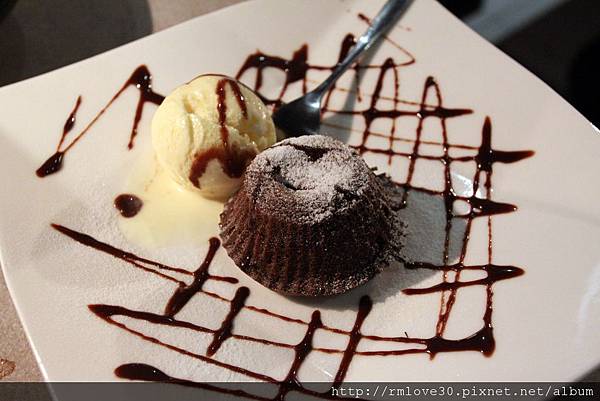 東區‧和牛吃到飽之火之舞蓁品燒