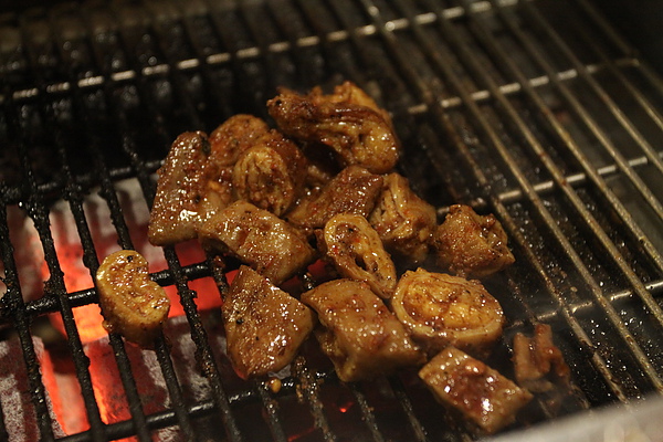 台北南京東路‧初訪九斤二無煙燒烤