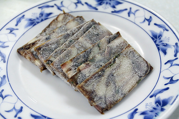 台北和平東路‧台電勵進酸菜白肉鍋