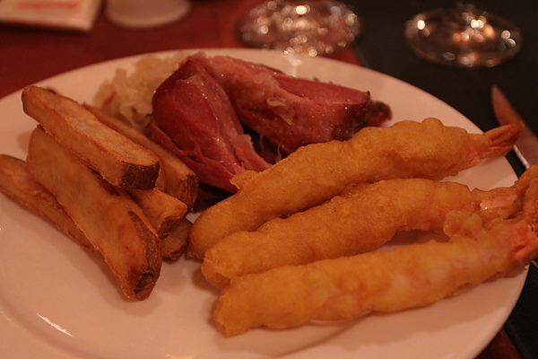 仁愛路‧沾美優質自助餐