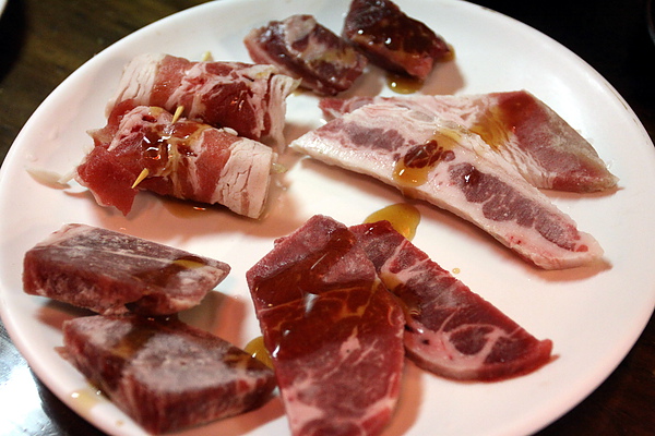 台北內湖路‧嗆燒日式燒肉吃到飽