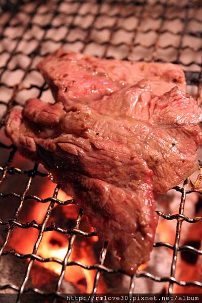 東區‧和牛吃到飽之火之舞蓁品燒