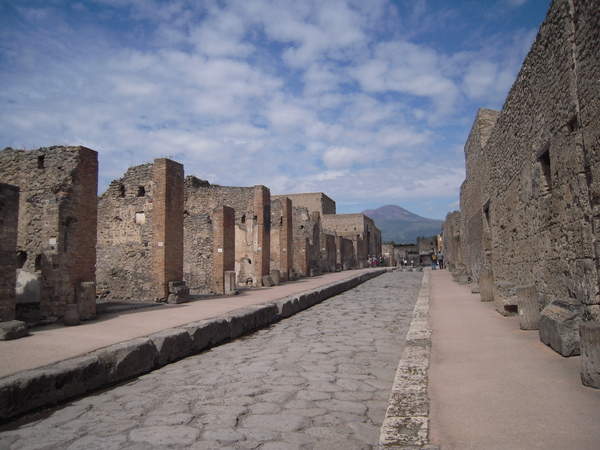 Pompeii 街道一角