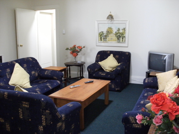 FORTY WINKS的溫馨小客廳我們都是坐在這裡聊天的JESALYN好想妳啊 FORTY WINKS的溫馨小客廳我們都是坐在這裡聊天的JESALYN好想妳啊