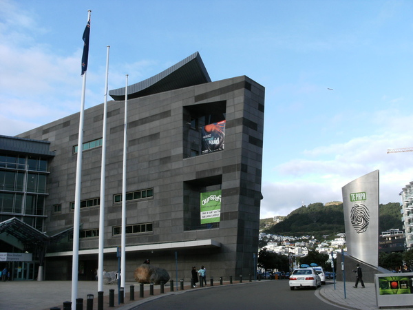 TE PAPA博物館可是全紐西蘭最大的博物館~也是紐西蘭的國家博物館喔!是來紐西蘭必經朝聖地之一.JPG