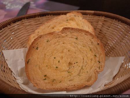 R1020701.JPG R1020701.JPG