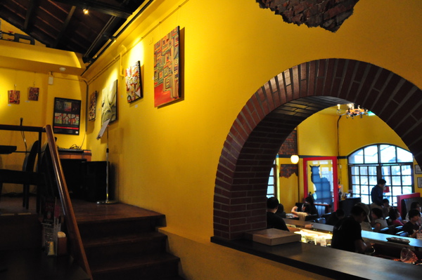 DSC_0115.JPG DSC_0115.JPG