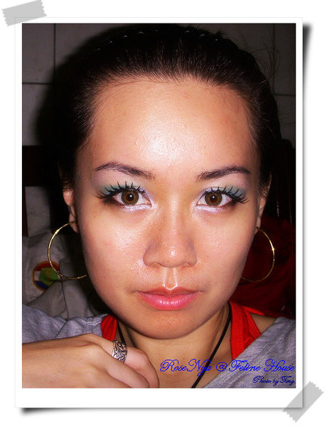 090625Z.T.舞台妝張眼照