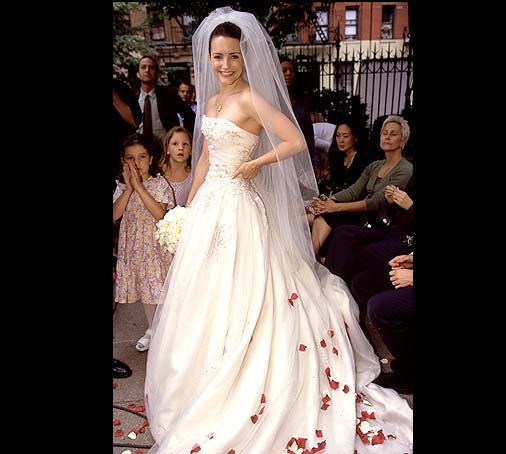 ep42_char_weddinggown.jpg ep42_char_weddinggown.jpg