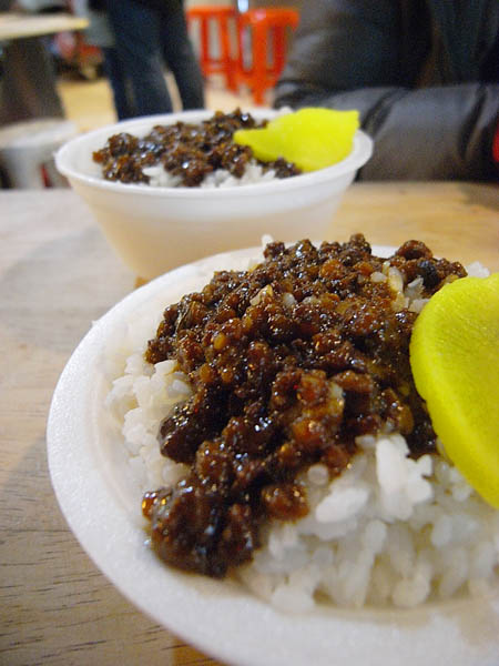 東區轉角魯肉飯 東區轉角魯肉飯