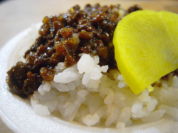 東區轉角魯肉飯 東區轉角魯肉飯