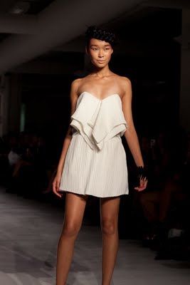 Leanne+Marshall+Spring+2010+Collection+38.jpg Leanne+Marshall+Spring+2010+Collection+38.jpg