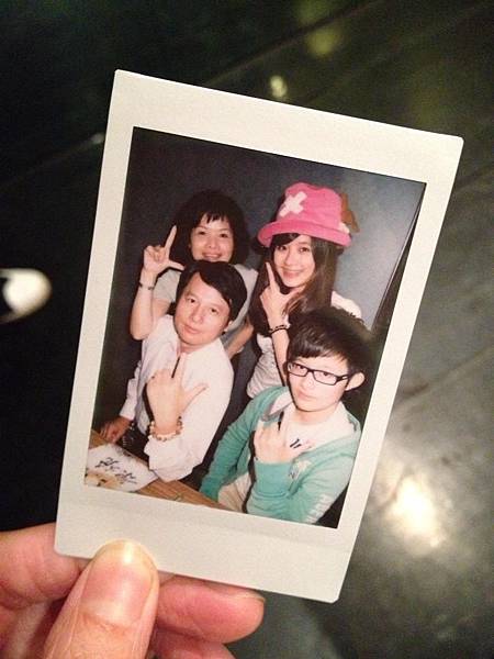 image_1352640769421817 image_1352640769421817