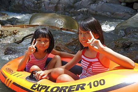 1002159_703937999622211_2004192428_n 1002159_703937999622211_2004192428_n