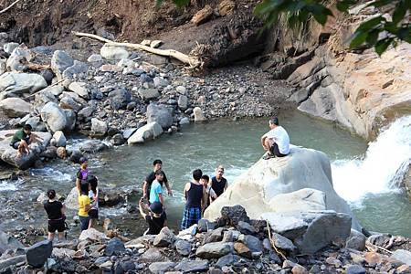 944561_703487349667276_361102625_n 944561_703487349667276_361102625_n