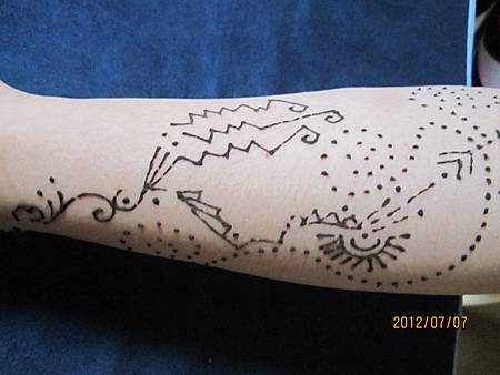 Henna光能圖騰_帶著勇氣飛翔_解讀者陳星宇(Ruby)預約信箱0411ruby@gmail.com
