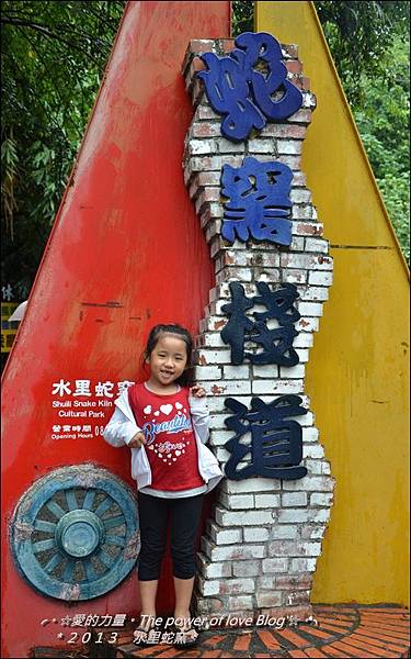 水里1.jpg 水里1.jpg