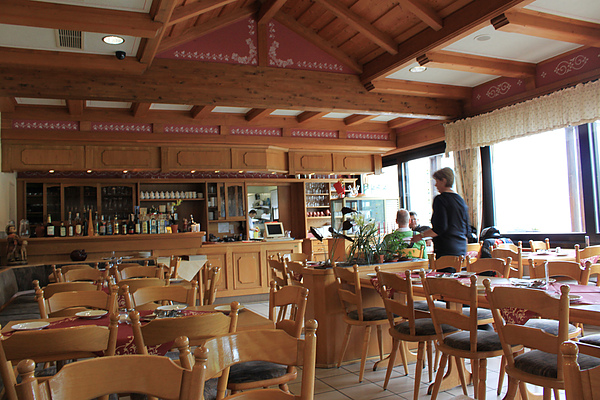 IMG_0742.jpg IMG_0742.jpg