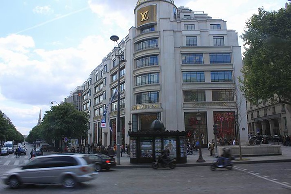 IMG_0223.jpg IMG_0223.jpg